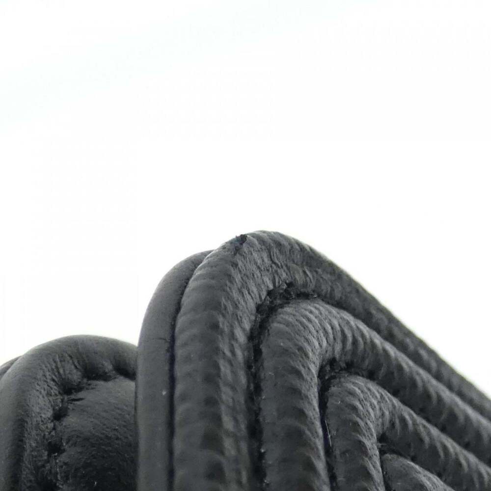 CHANEL Authentic Black Wallet - Picture 3 of 10